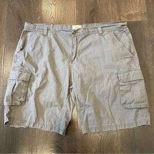 Field & Stream Gray Cargo Shorts for Outdoor Adventures